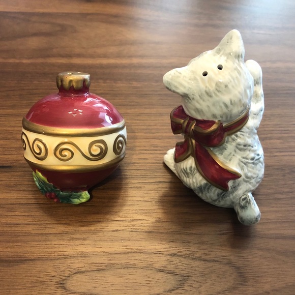 Vintage Fitz & Floyd Kristmas Kitty salt & pepper - Picture 3 of 11
